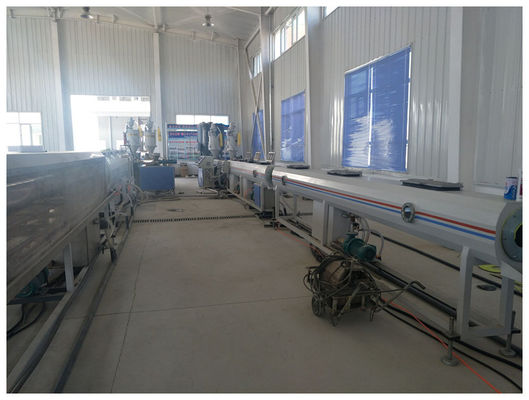 PE 플라스틱 밀어남 선, 차가운 온수 관을 위한 PE 생산 라인